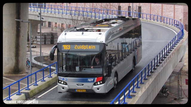 Foto van RET VDL Citea SLE-120 Hybrid 1302 Standaardbus door jvroegindeweij