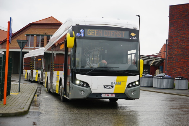 Foto van DeLijn VDL Citea SLE-120 Hybrid 2569 Standaardbus door Delijn821