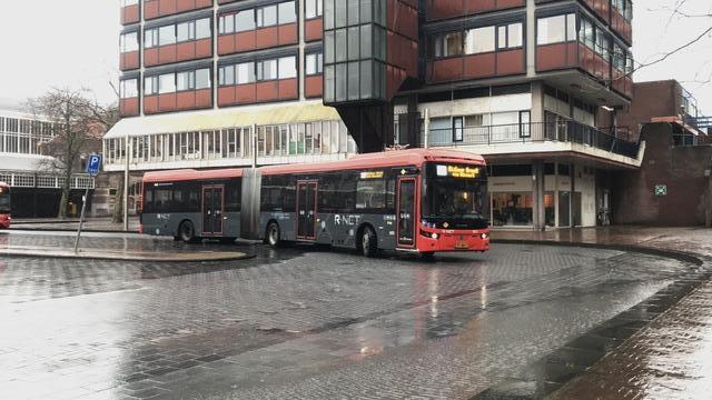 Foto van CXX Ebusco 2.2 (18mtr) 9815 Gelede bus door Rotterdamseovspotter
