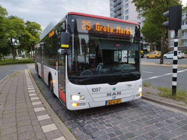 Foto van HTM MAN Lion's City CNG 1097 Standaardbus door Velo07