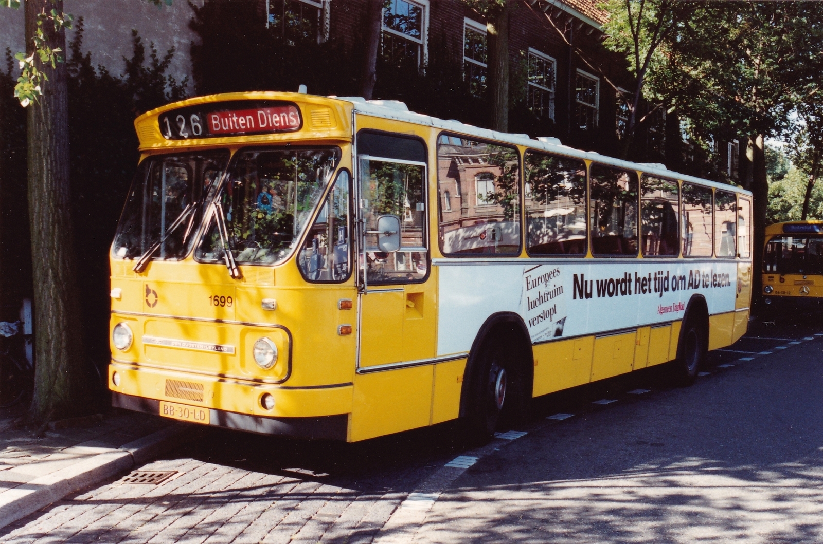 Foto van WN Leyland-Den Oudsten Standaardstreekbus 1699