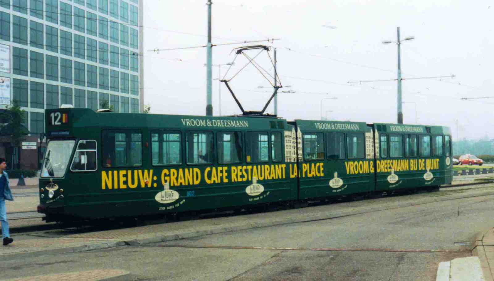 Foto van GVB 9- & 10G-tram 802