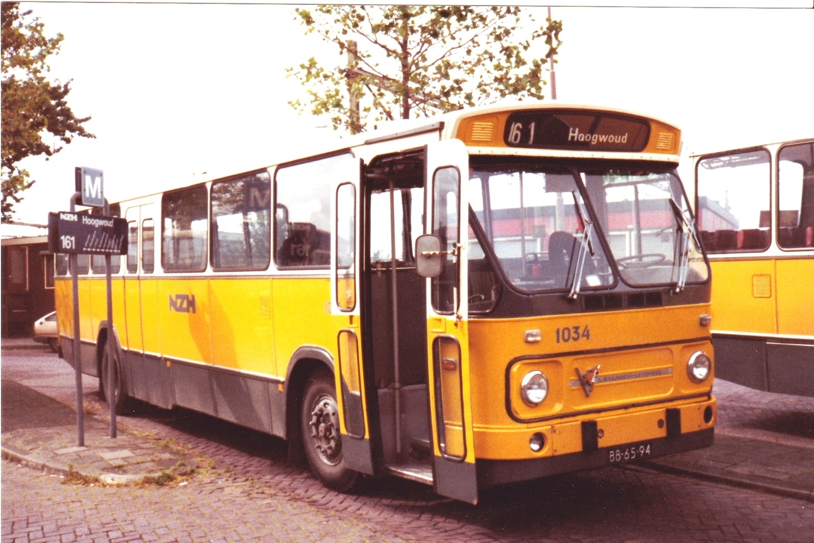 Foto van NZH Leyland-Verheul Standaardstreekbus 1034