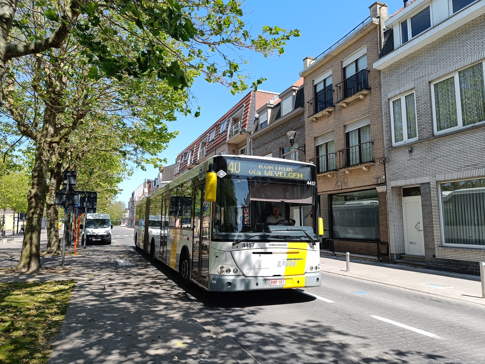 Foto van DeLijn Jonckheere Transit 2000 G 4457