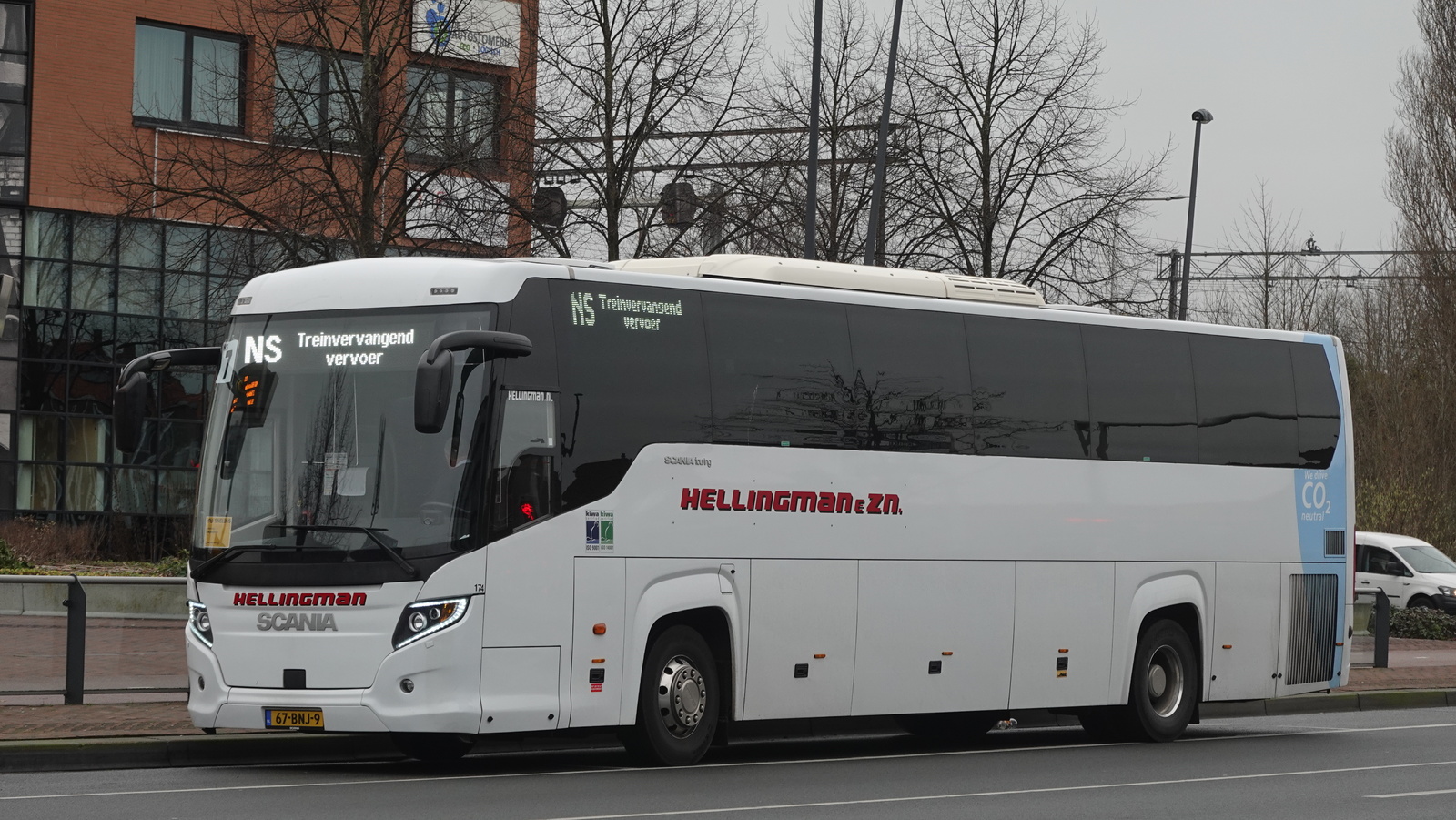 Foto van Hel Scania Touring 174